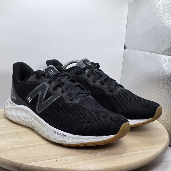 Mens Size 11 D- New Balance Fresh Foam Arishi V4 WIDE Athletic Running Shoes - Picture 5 of 9
